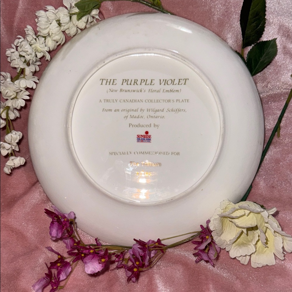 Floral Decorative Plate with Purple Flowers - Picture 3 of 4